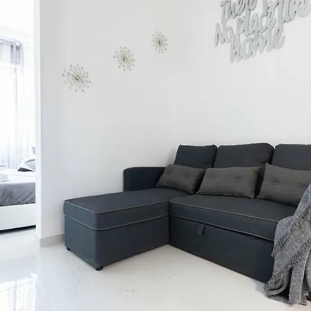 Sea Elegance Holiday home *